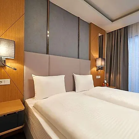 Wens Hotel 4*